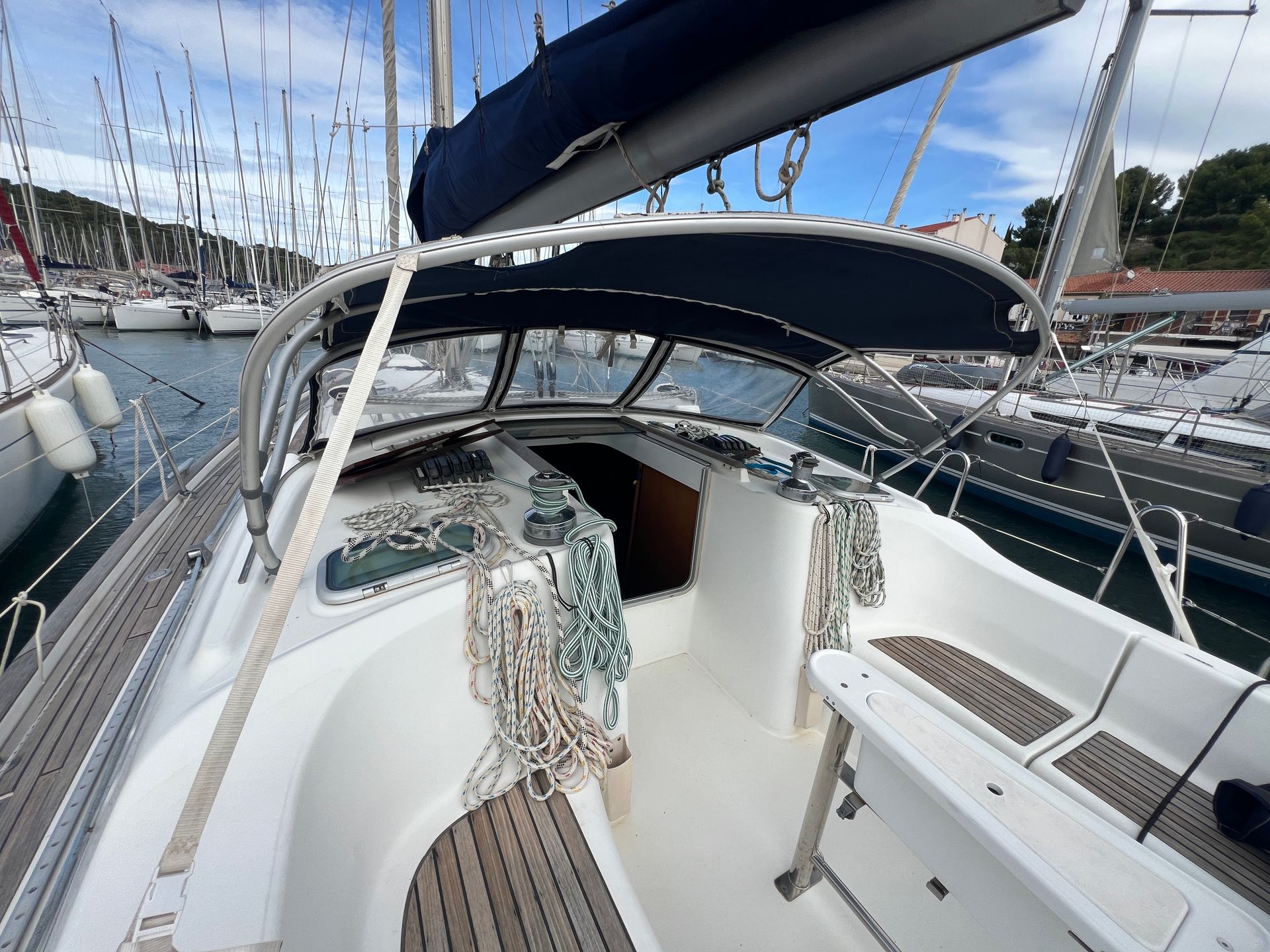 slider 1 Beneteau Oceanis 423